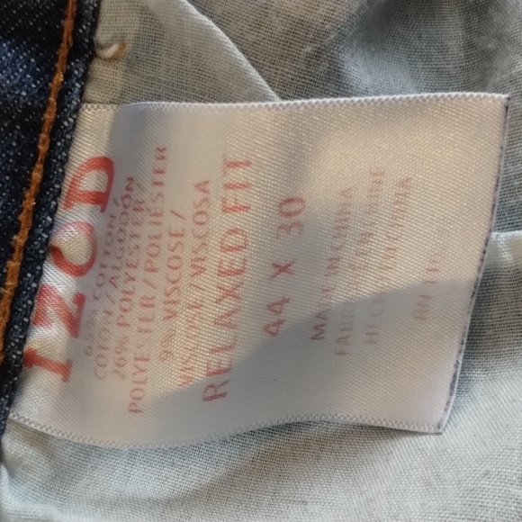 IZOD 44X30 Relaxed Fit Jeans - Picture 7 of 8
